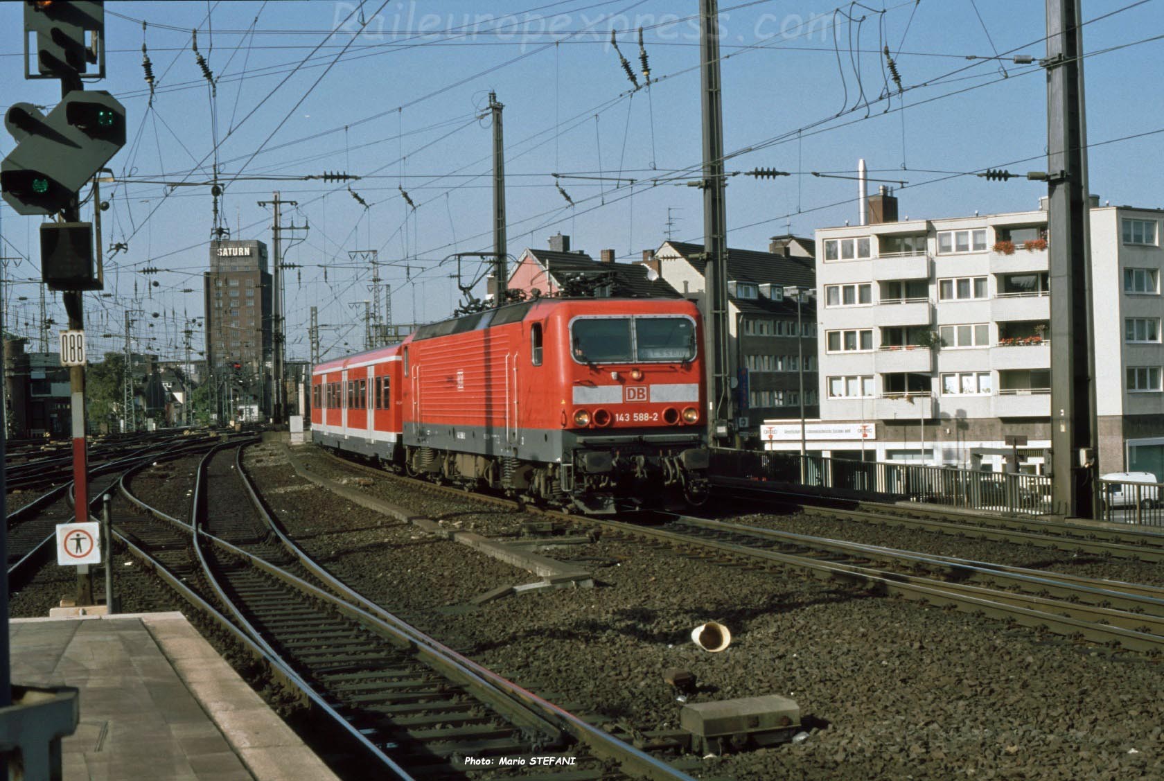 143 588-2 DB à Köln (D)