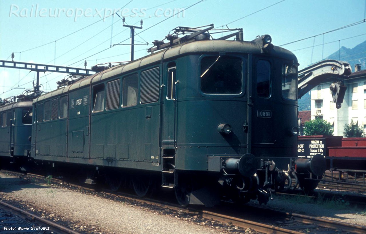 Ae 4/6 10808 CFF à Bellinzona (CH)