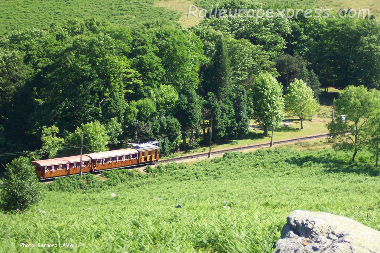 Petit train de la Rhune (F-64)