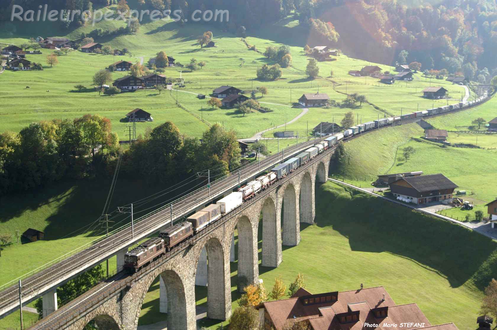 UM de Re 4/4 BLS à Frutigen (CH)