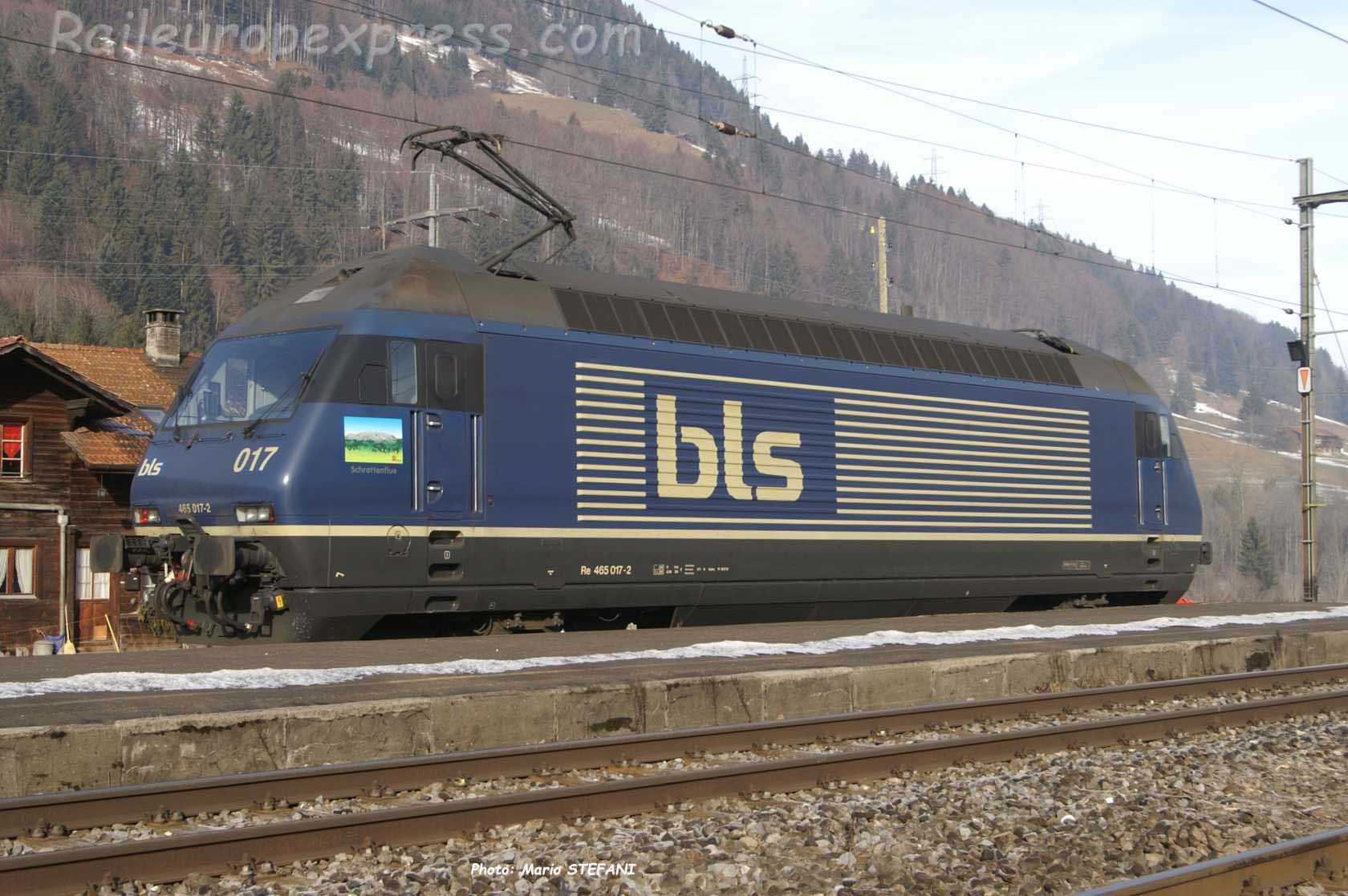 Re 465 017-2 BLS à Reichenbach (CH)