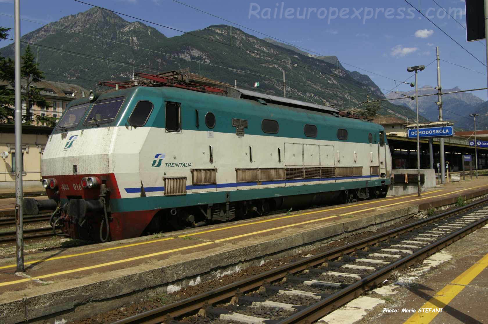 E 444 016 FS à Domodossola (I)