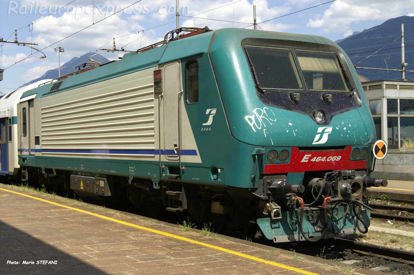 E 464-069 FS à Domodossola (I)