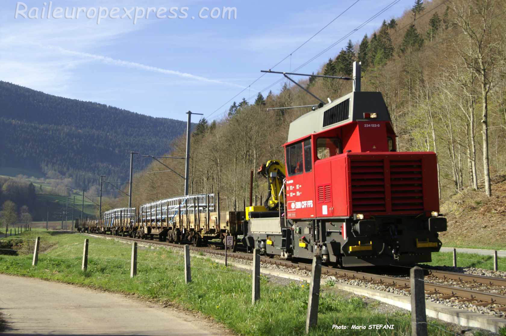 Tm 234 122-0 CFF à Noirague (CH)