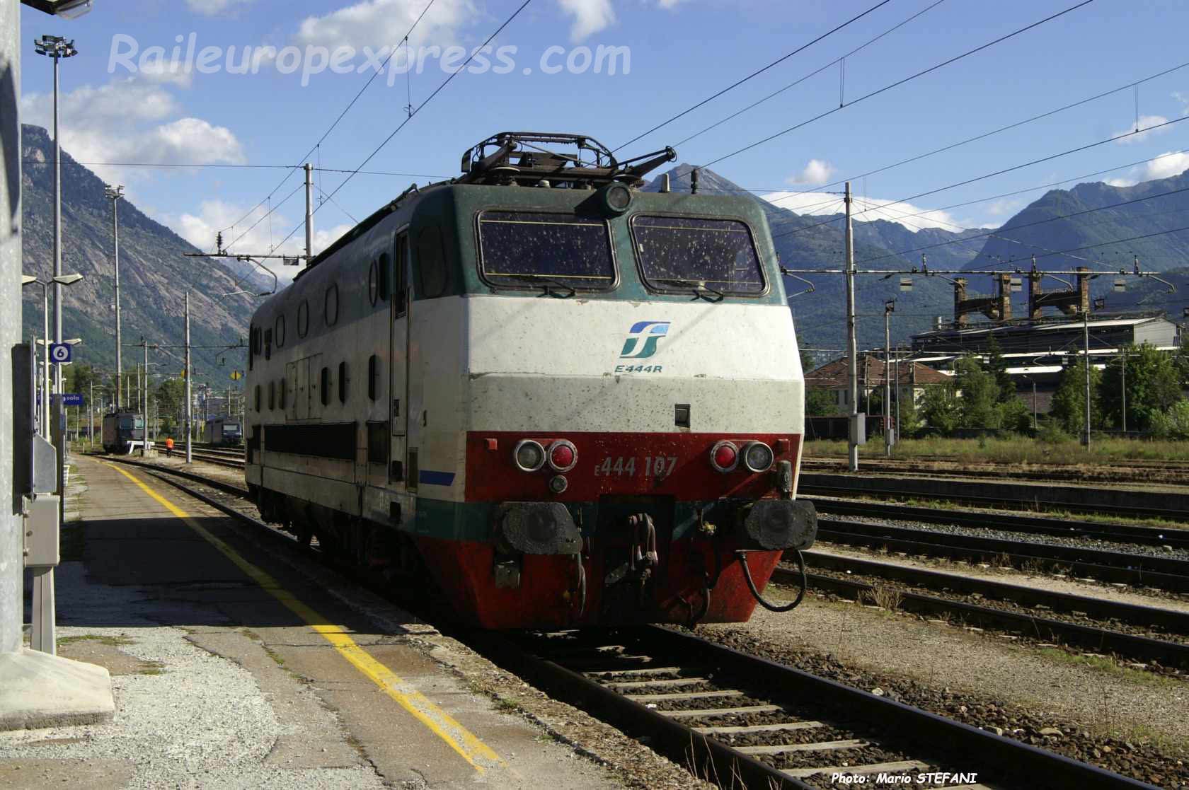 E 444 107 FS à Domodossola (I)