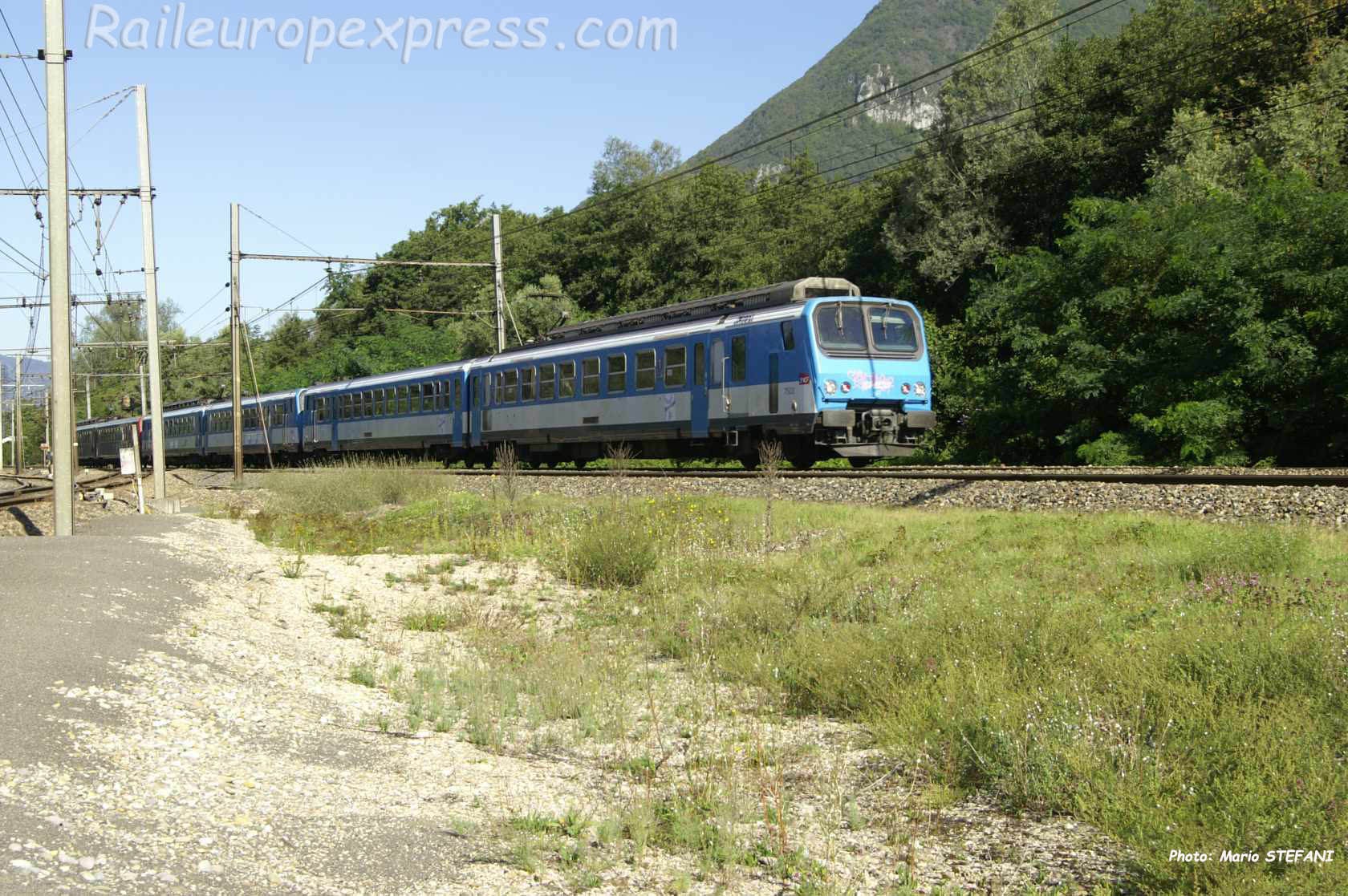 UM 3 de Z2 SNCF à Culoz (F-01)