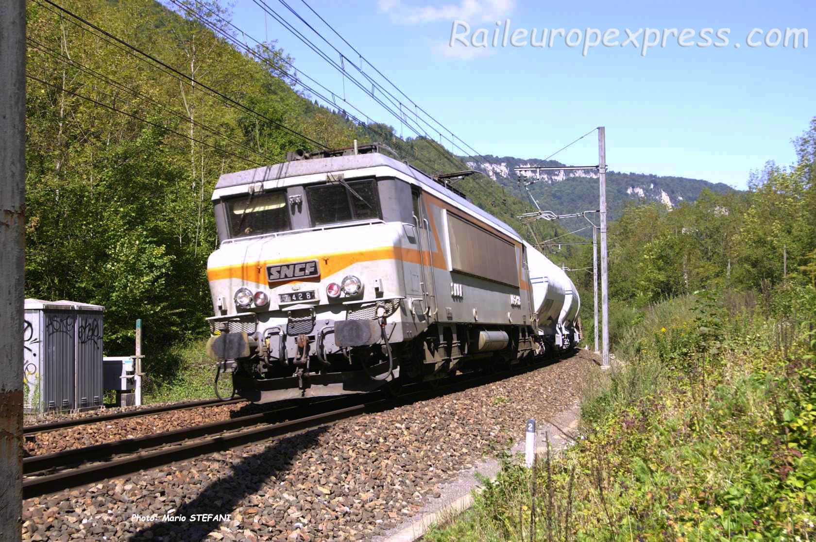 BB 7428 SNCF à L'Hôpital (F-01)