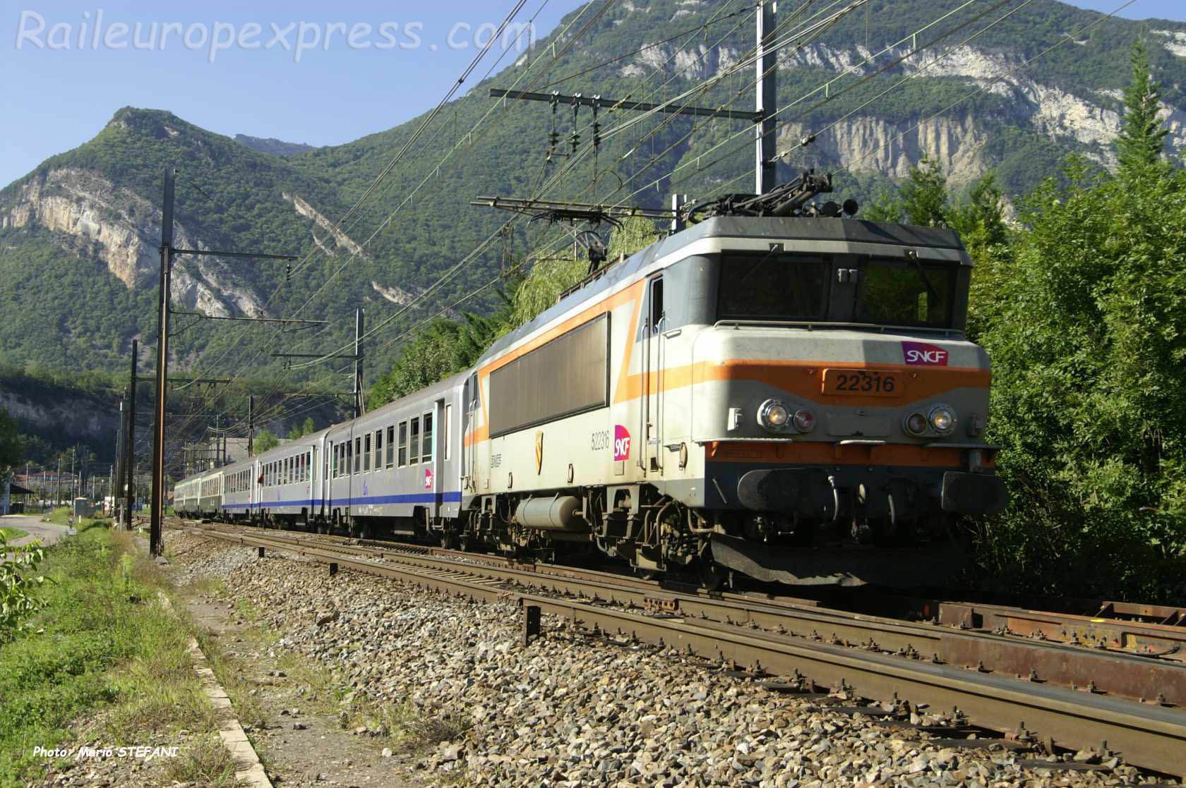 BB 22316 SNCF à Ambérieu (F-01)