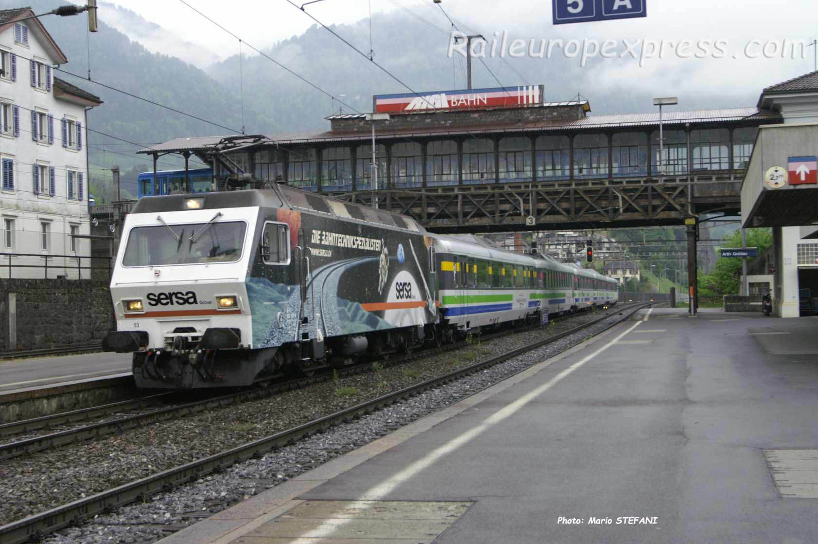 Re 4/4 93 SOB à Arth Goldau (CH)
