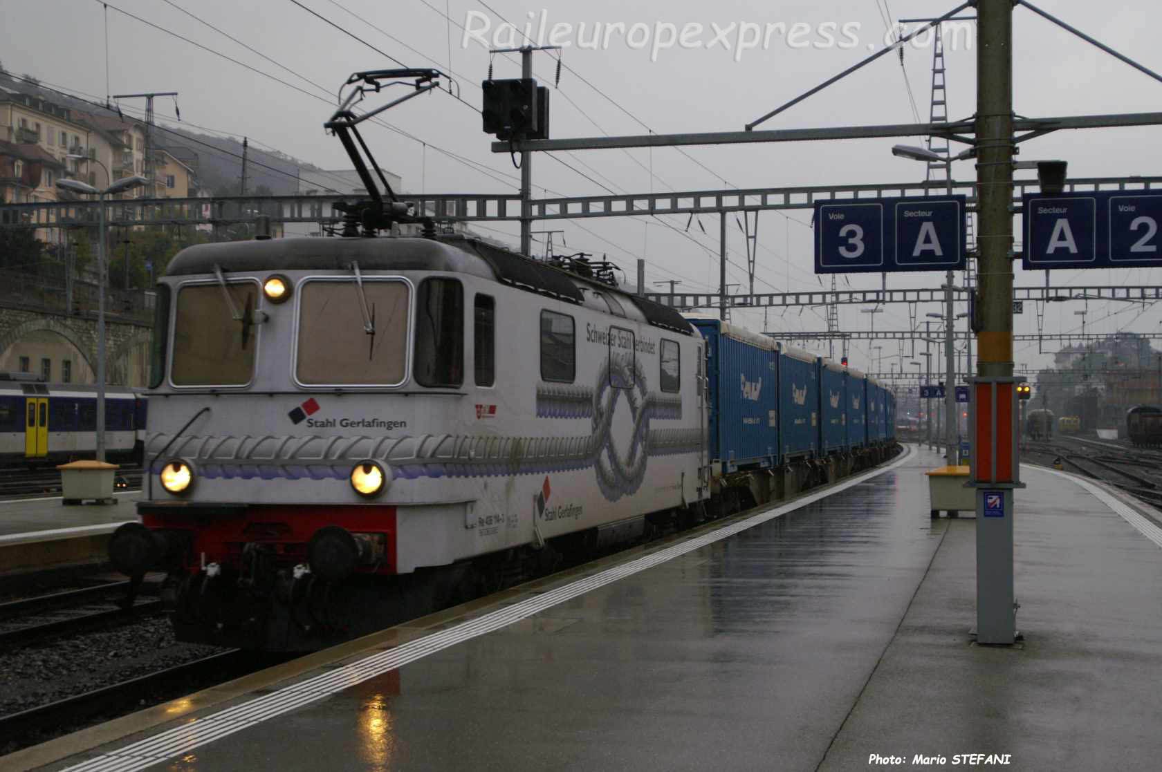 Re 436 114-3 RM à Neuchâtel (CH)