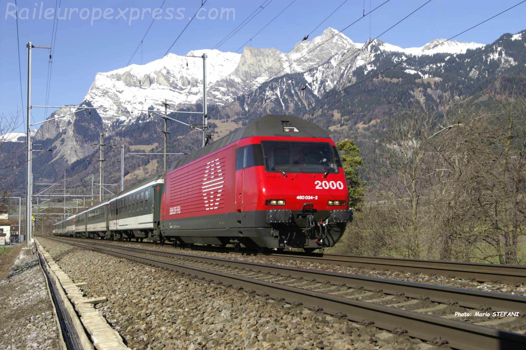 Re 460 034-2 CFF à Landquart (CH)