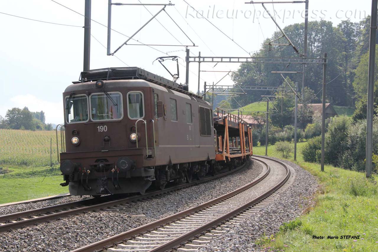 Re 4/4 190 BLS à Kumm (CH)