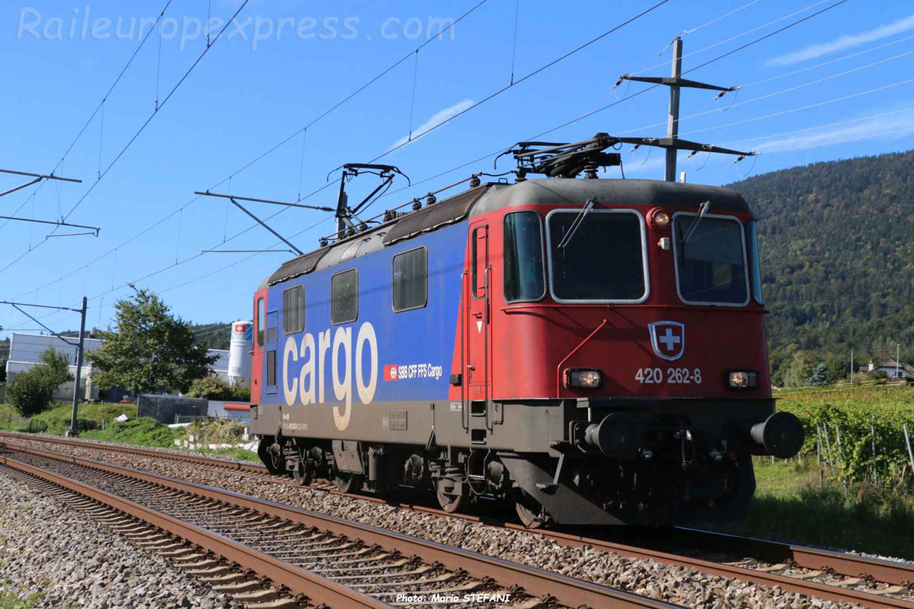 Re 420 262-8 CFF à Boudry (CH)