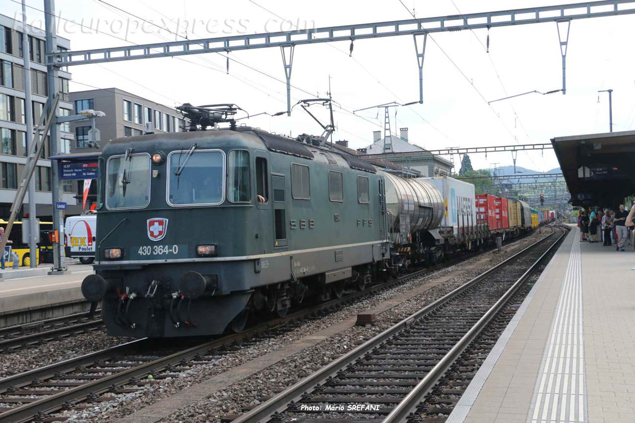 Re 430 364-0 CFF à Liestal (CH)