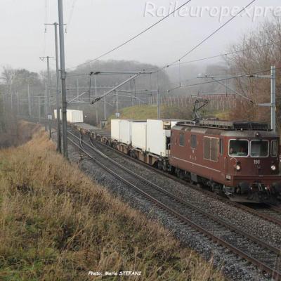 Re 4/4 190 BLS Planeyse Colombier (CH)