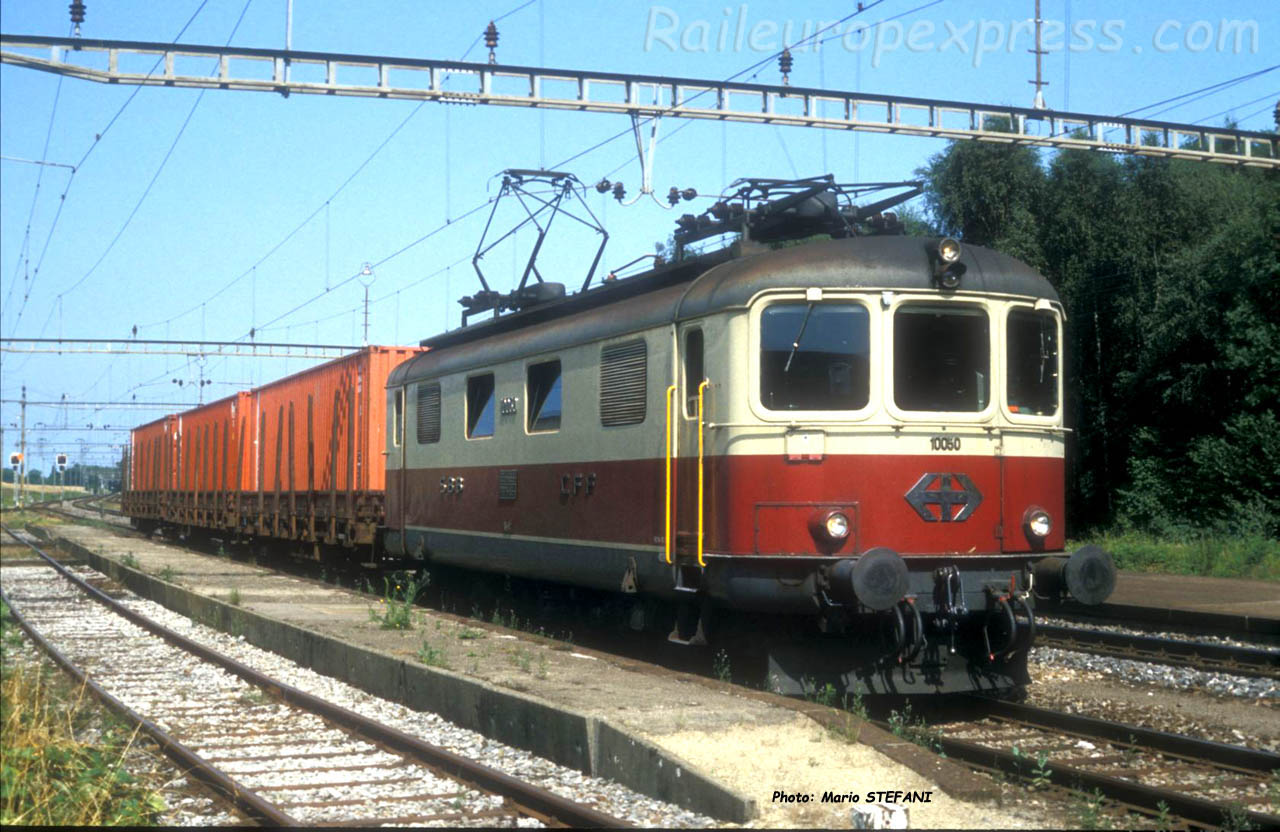 Re 4/4 I 10050 CFF à Onnens (CH)