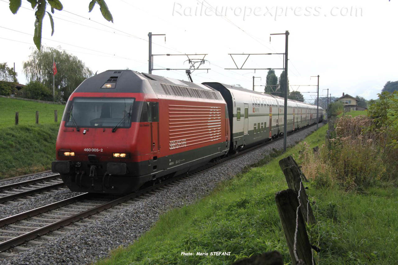 Re 460 005-2 CFF à Kumm (CH)