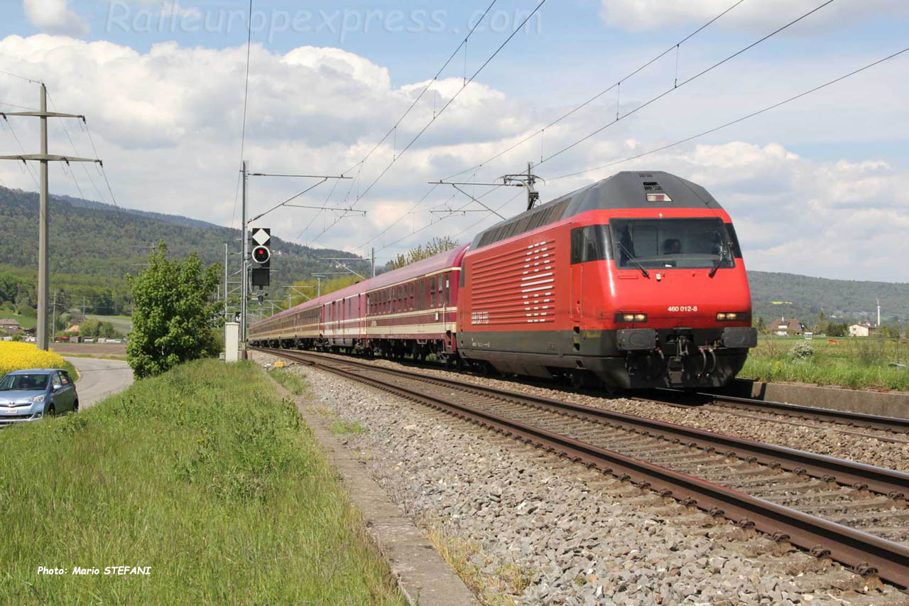 Re 460 012-8 CFF à Boudry (CH)