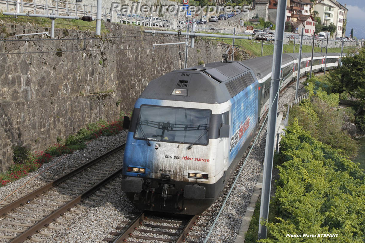 Re 460 020-1 CFF à Saint Saphorin