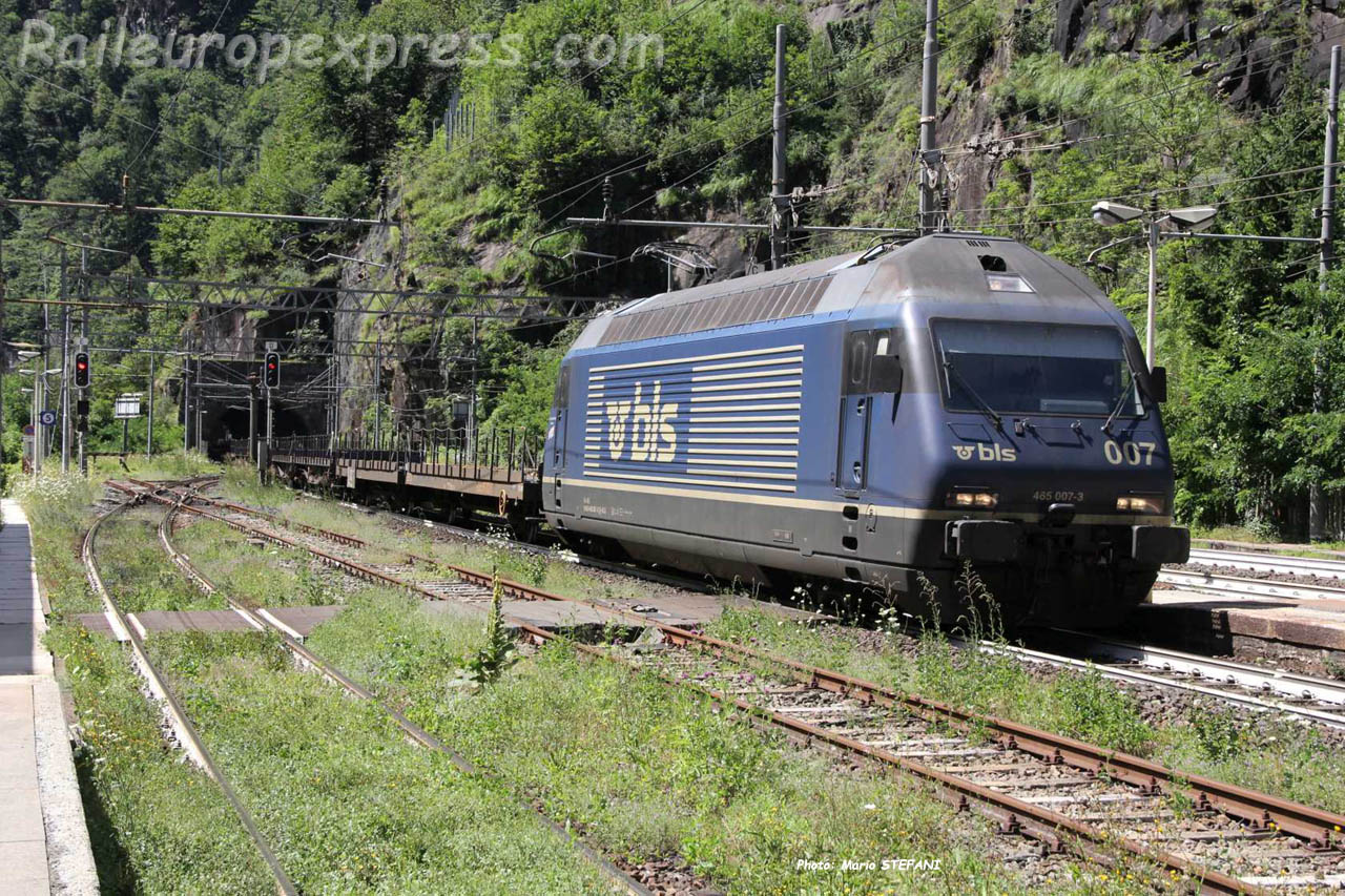 Re 465 007-3 BLS à Iselle (I)