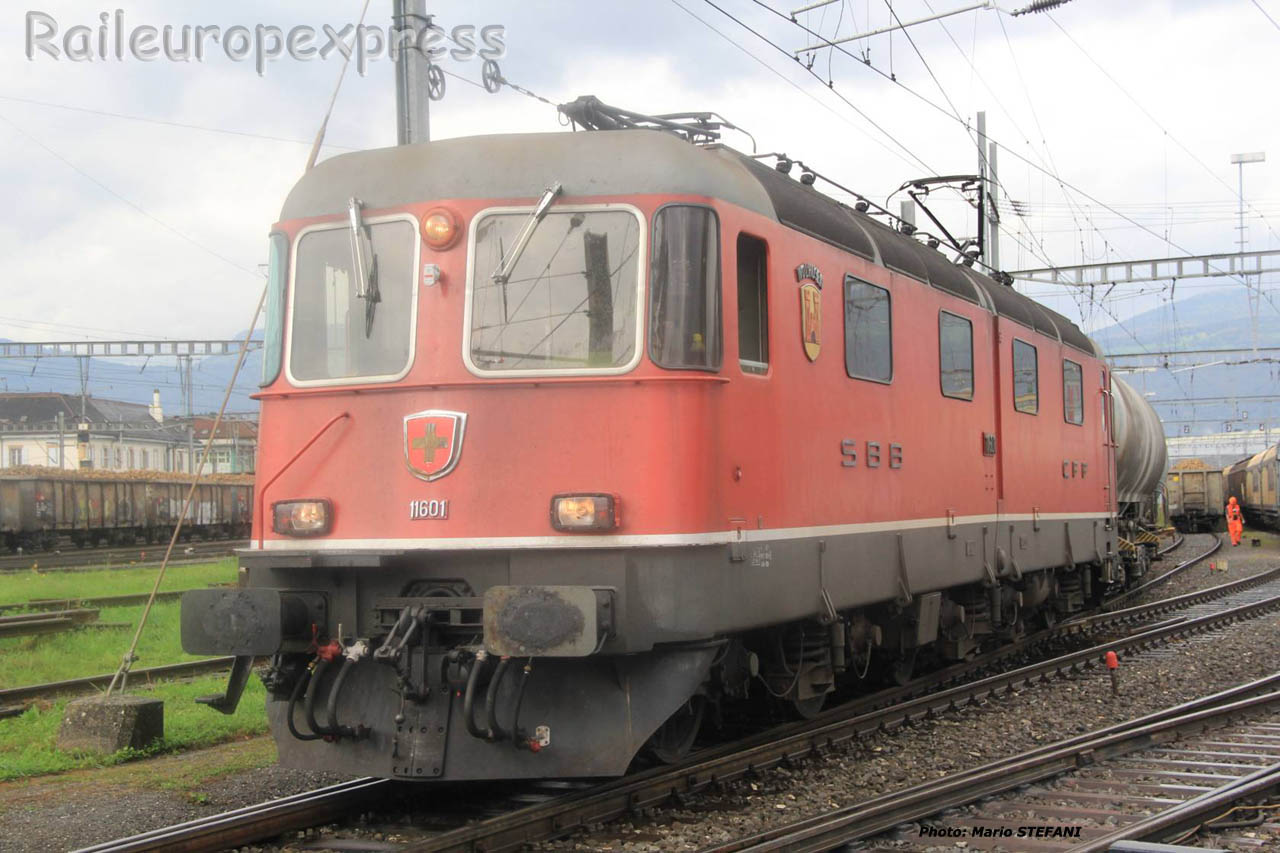 Re 6/6 11601 CFF à Yverdon (CH)