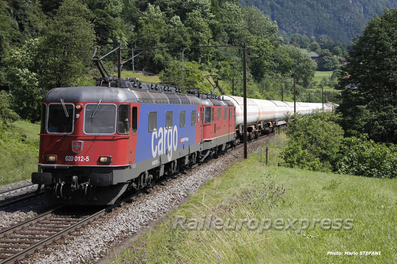 Re 620 012-5 CFF à Erstfeld