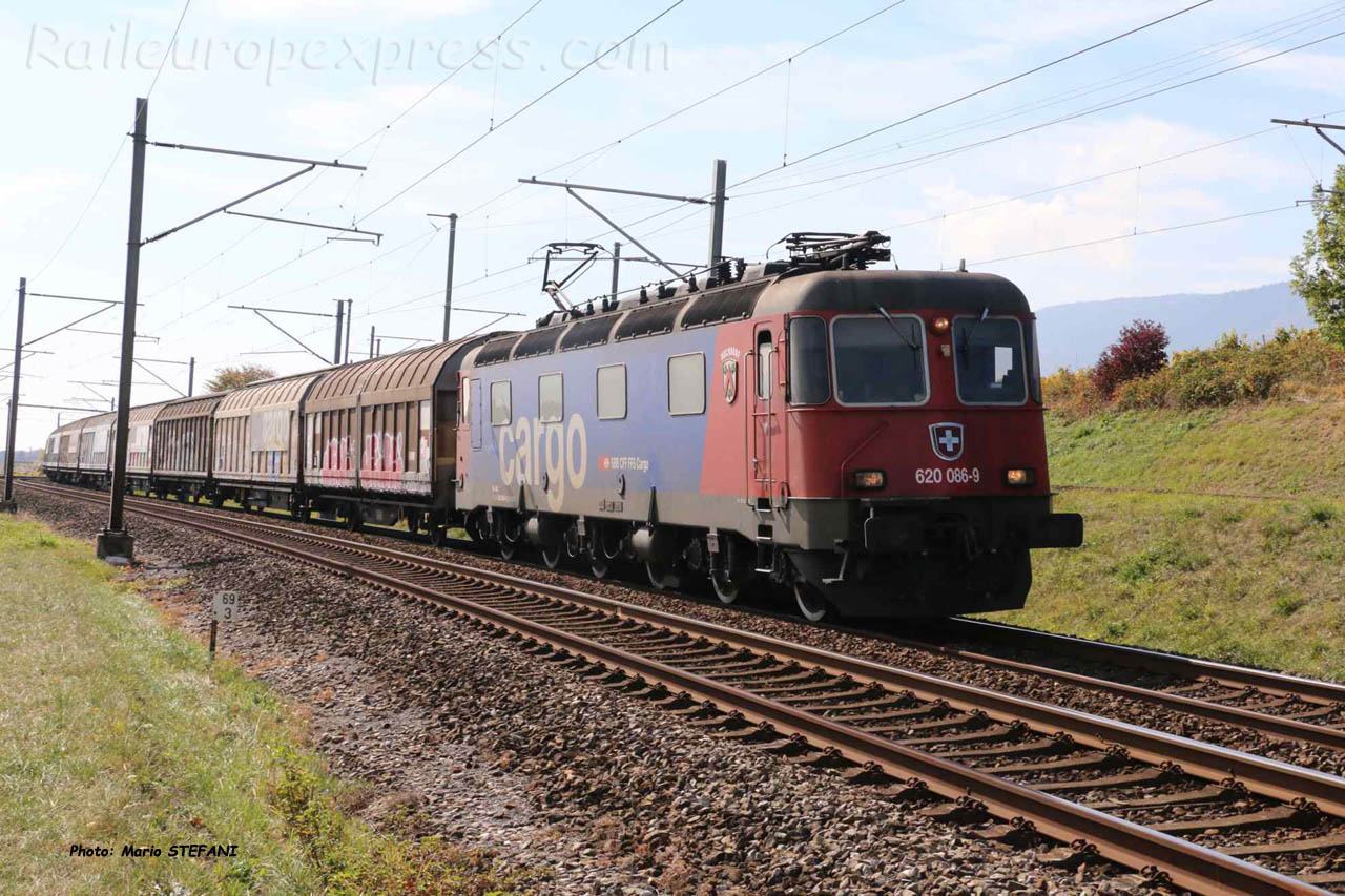 Re 620 066-9 CFF à Auvernier (CH)