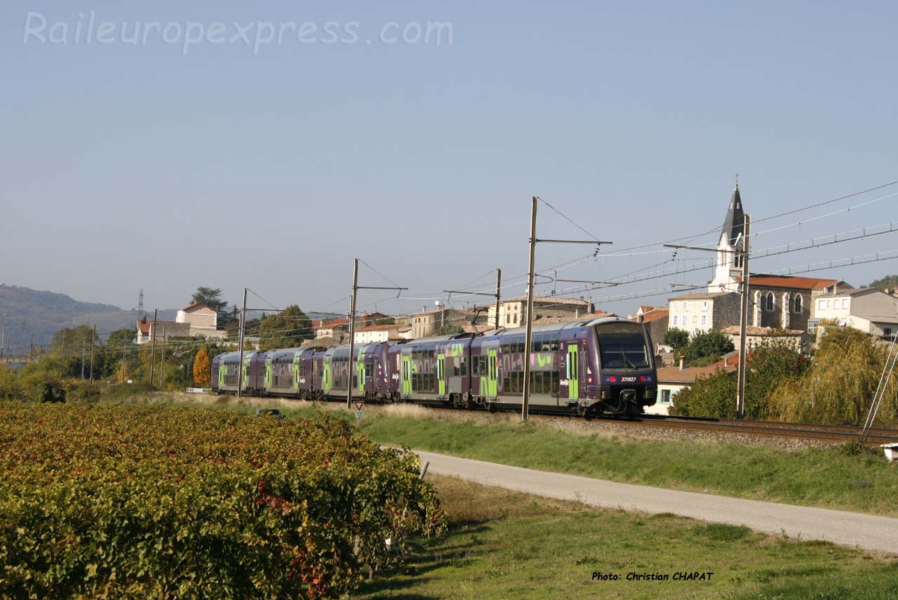 Régio 2 N SNCF à Gervans (F-26)