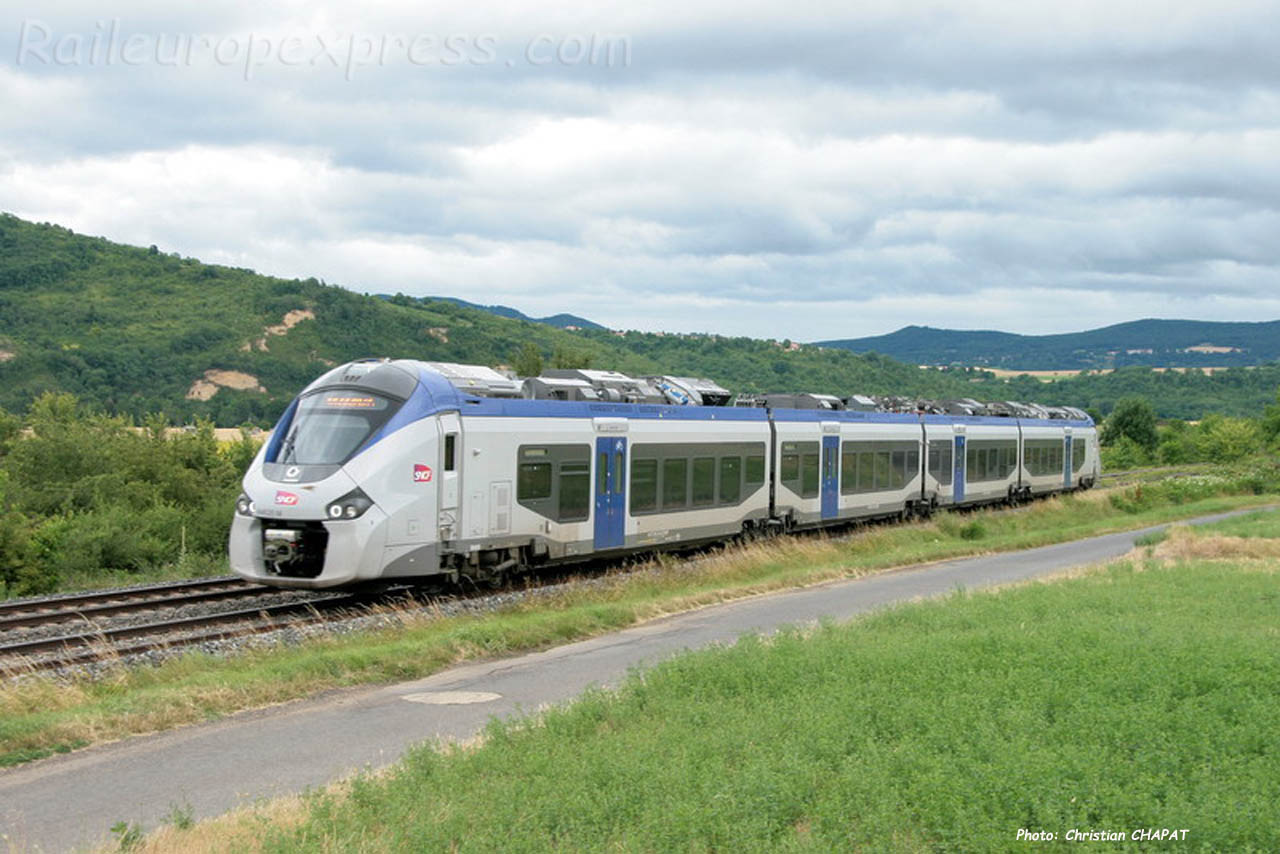 Régiolis SNCF à Vic le Comte (F-63)