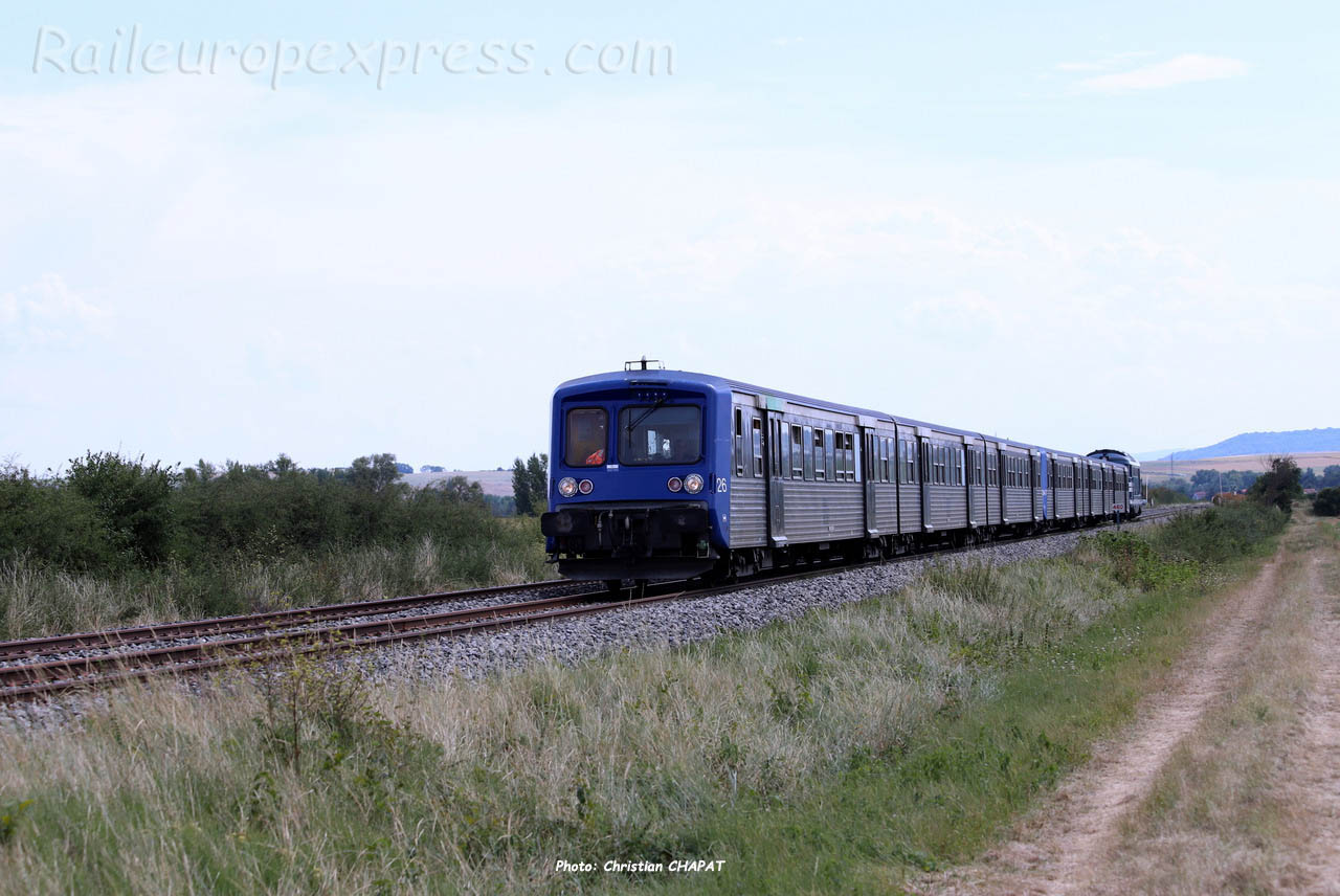 RRR 26 SNCF au Breuil sur Couze (F-63)