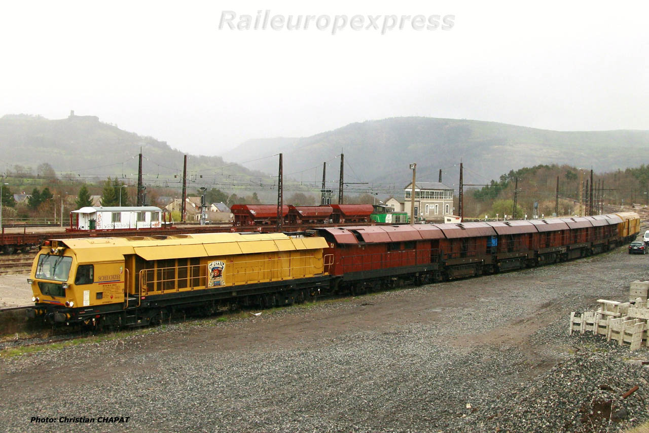 Train meuleur en gare de Neussargues (F 15)