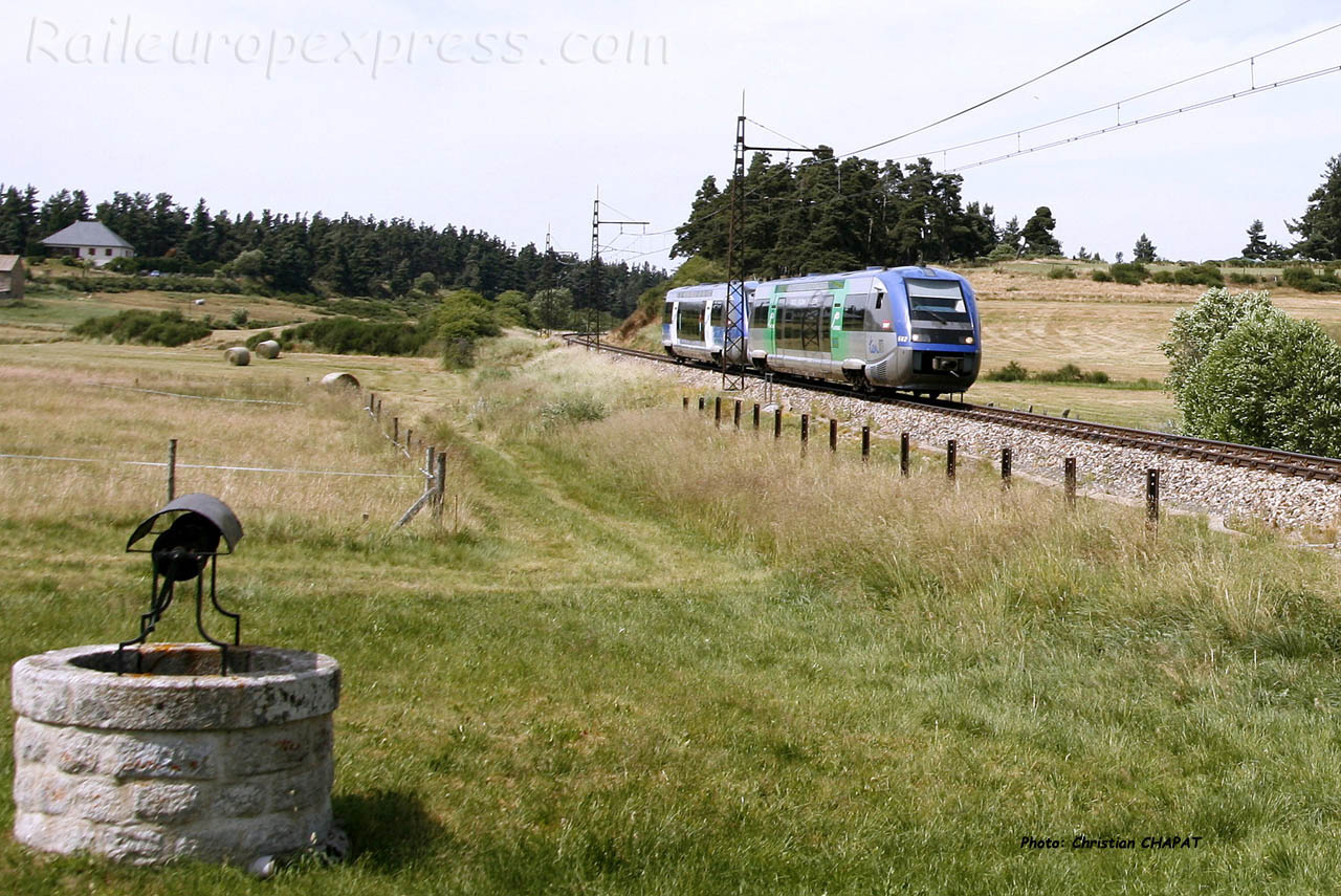 UM d'X 73500 près d'Aumont-Aubrac (F-48)