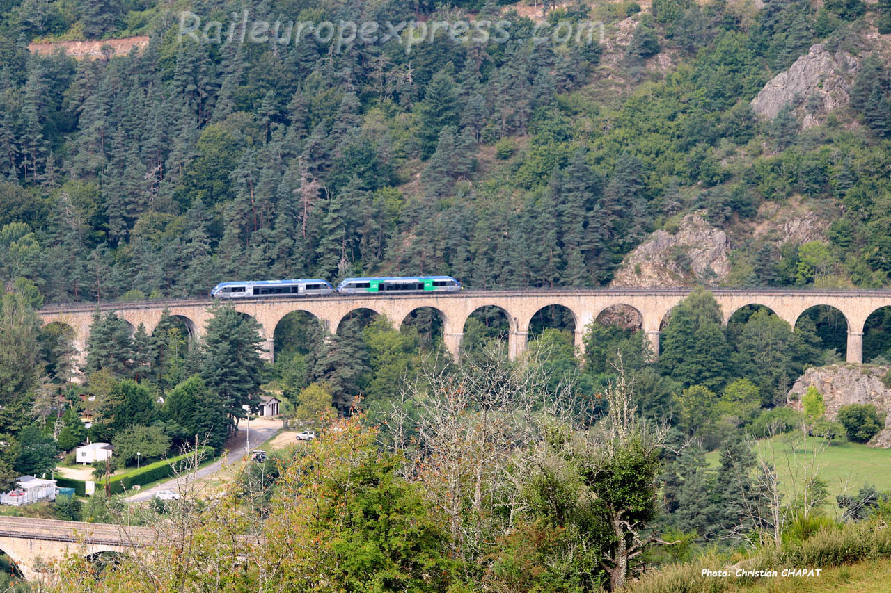 UM d'X 73500 SNCF à Chapeauroux (F-48)