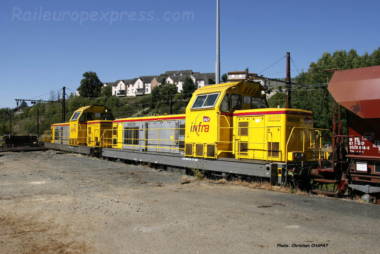 UM de BB 69000 SNCF à Saint Flour  (F-15)