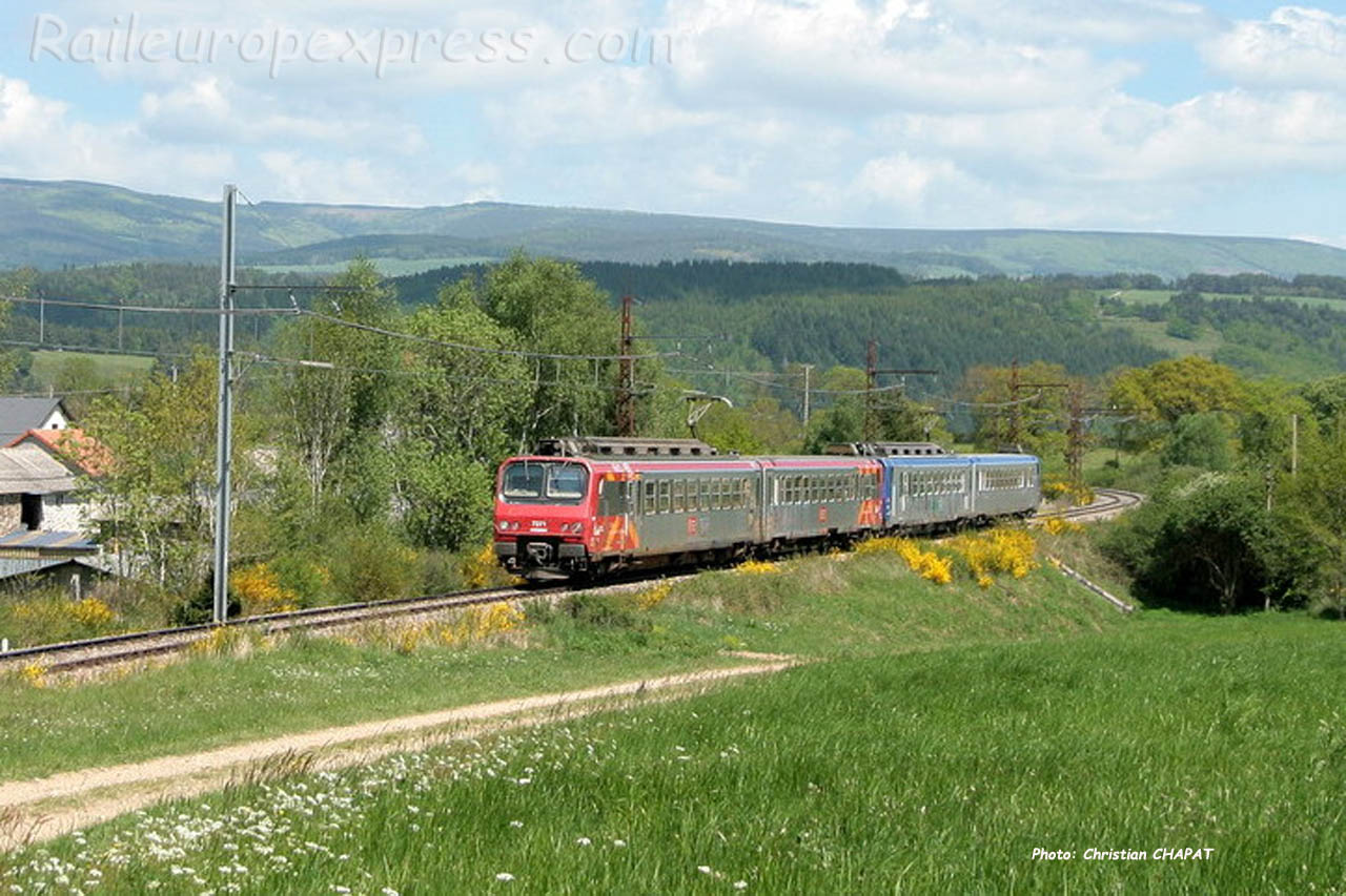 UM de Z2 SNCF à Ruynes en Margeride (F-15)