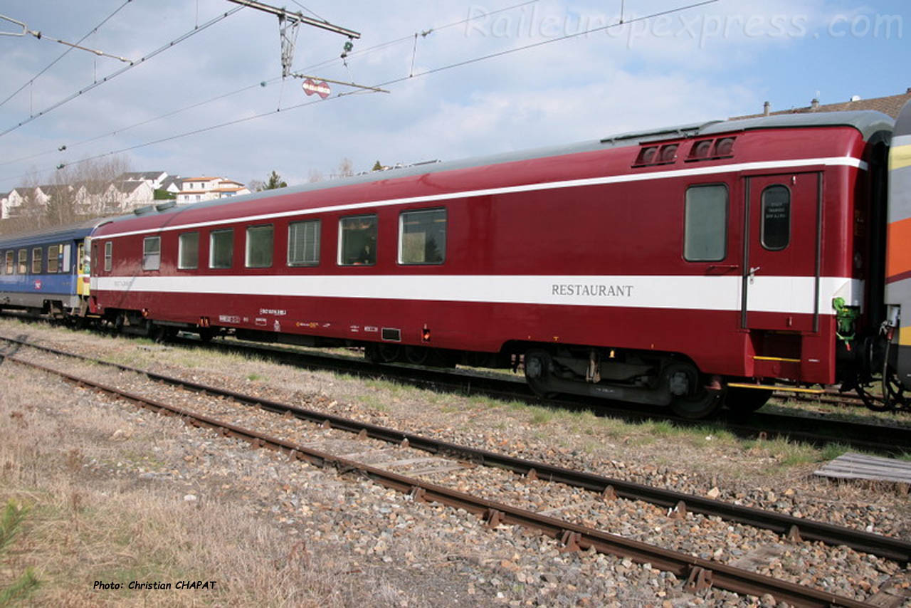 Voiture restaurant ex Capitole SNCF à Saint Flour (F-15)