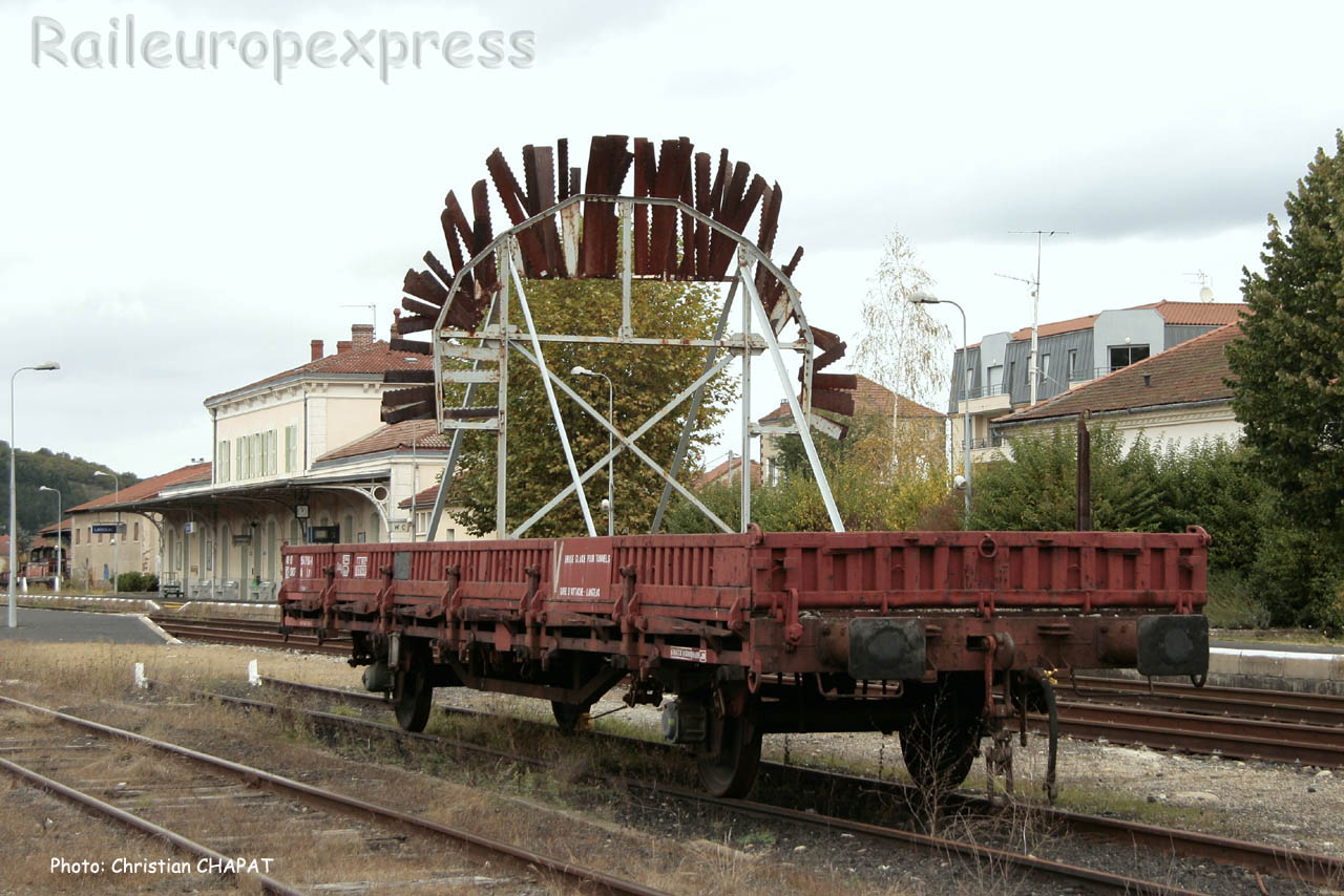 Wagon brise glace SNCF pour les tunnels à Langeac (F-43)