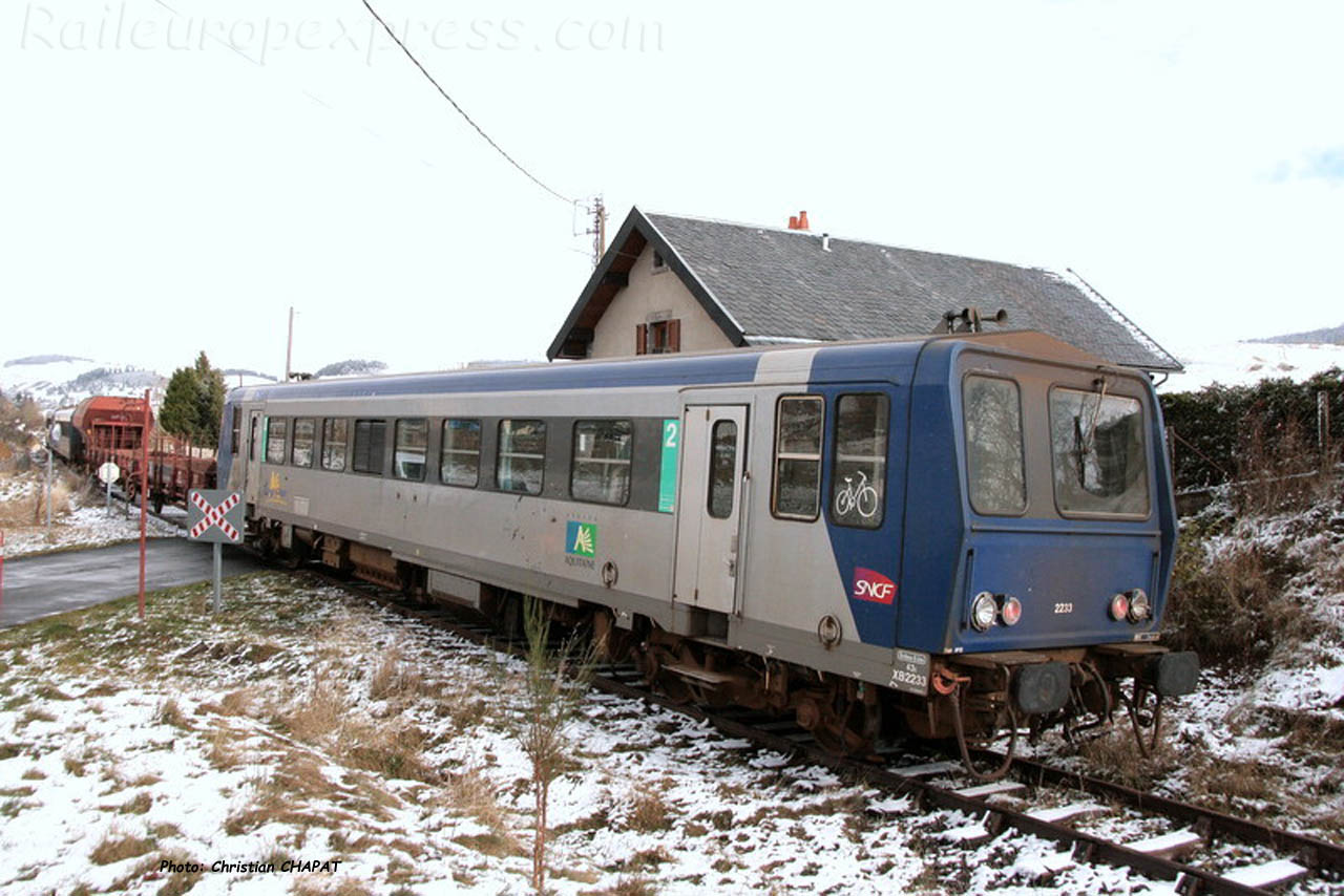 X 2233 du CFHA ex SNCF à Allanche (F-15)