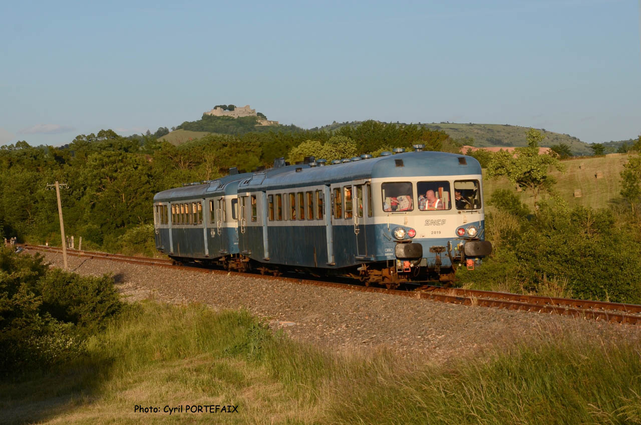 X 2819 SNCF à La Panouse (F-48)