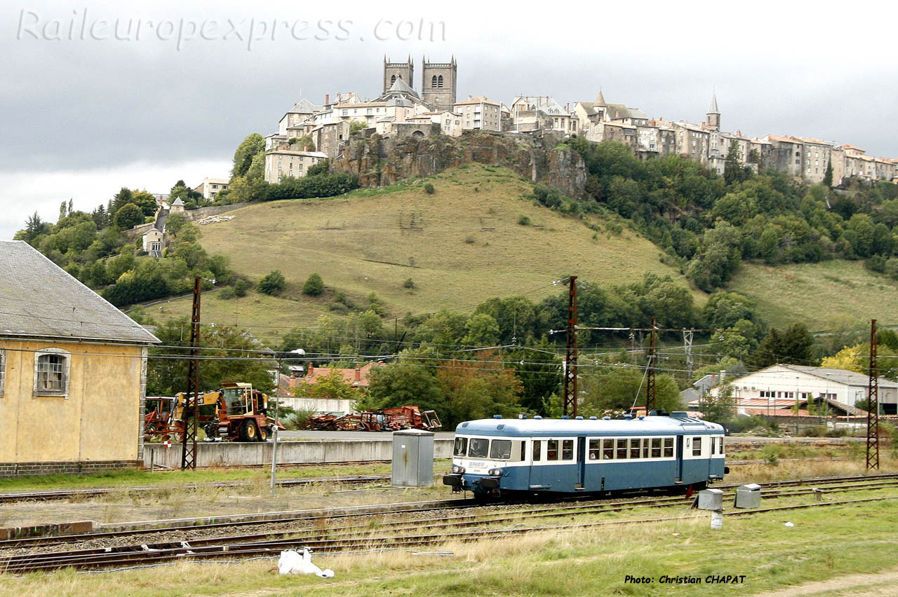 X 2900 SNCF à Saint Flour (F-15)