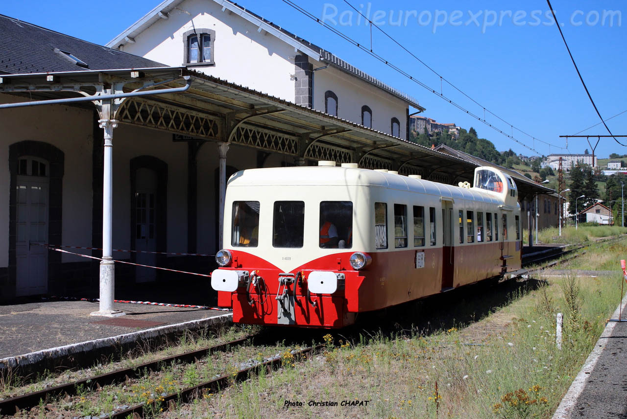 X 4039 SNCF à St Flour (F-15)