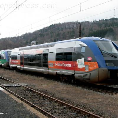 X 73810 SNCF à Neussargues (F-15)