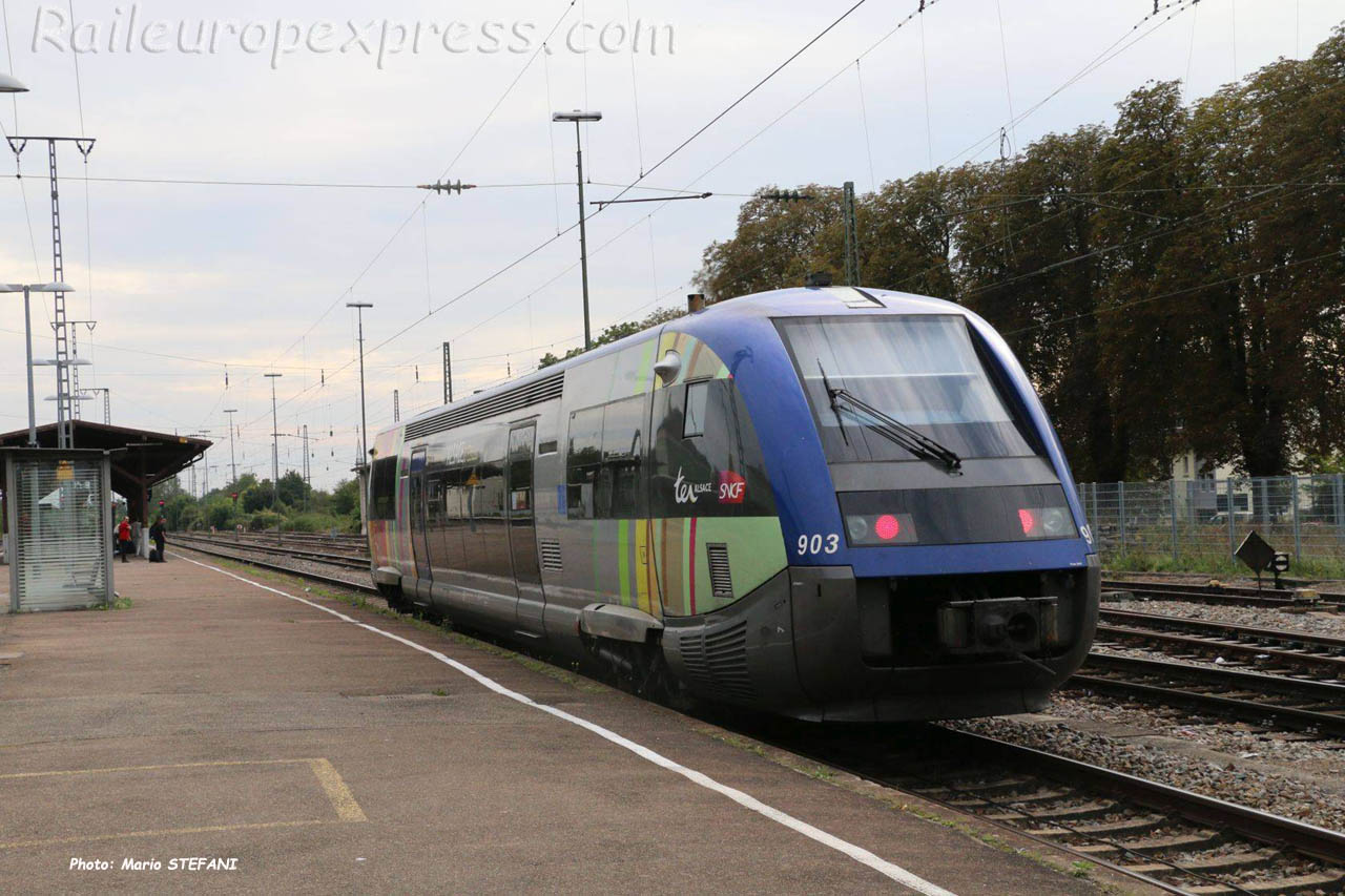 X 73903 SNCF à Müllheim (D)