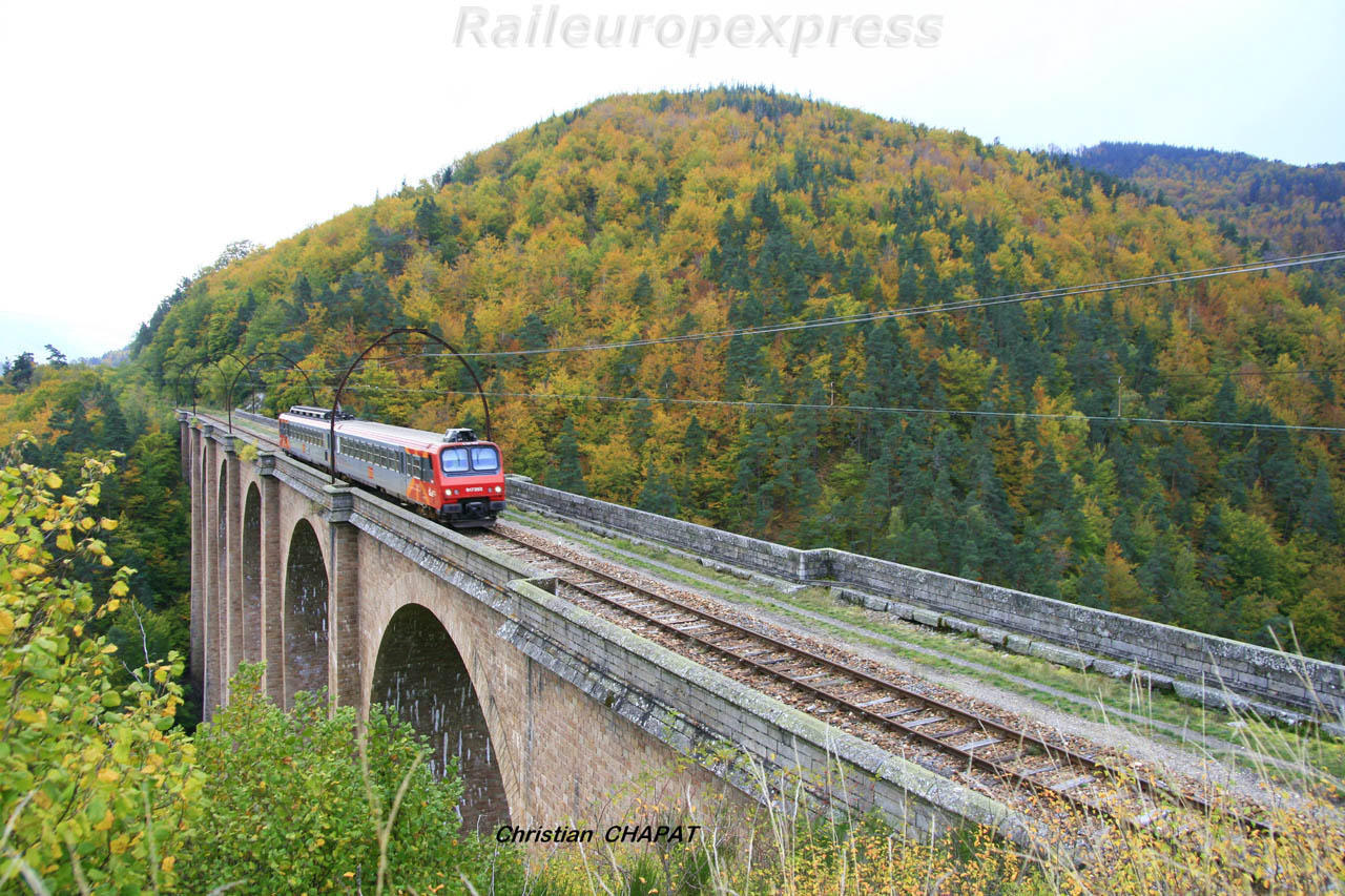 Z 2 sur le viaduc du Val d'Enfer