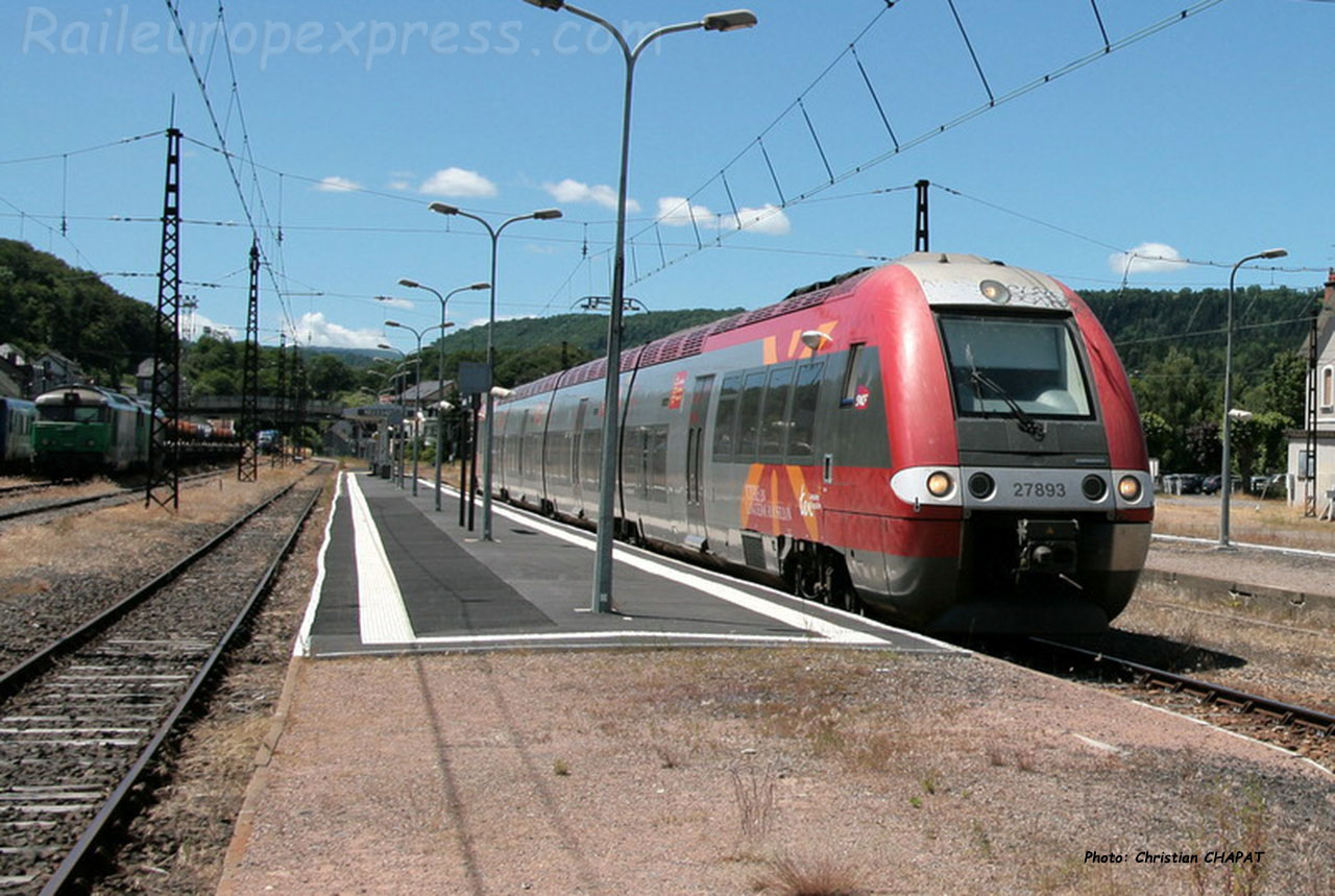 Z 27893 SNCF à Neussargues (F-15)