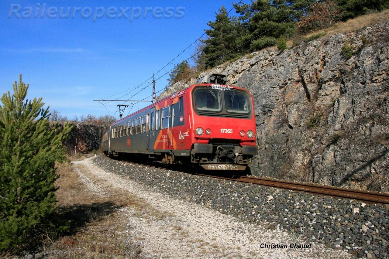 Z 7365 sur la ligne des Causses